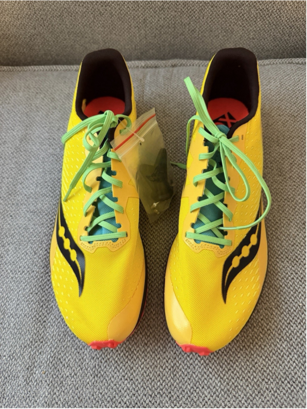Saucony Mens Kilkenny XC 8 running shoes Yellow Mutant sz 12